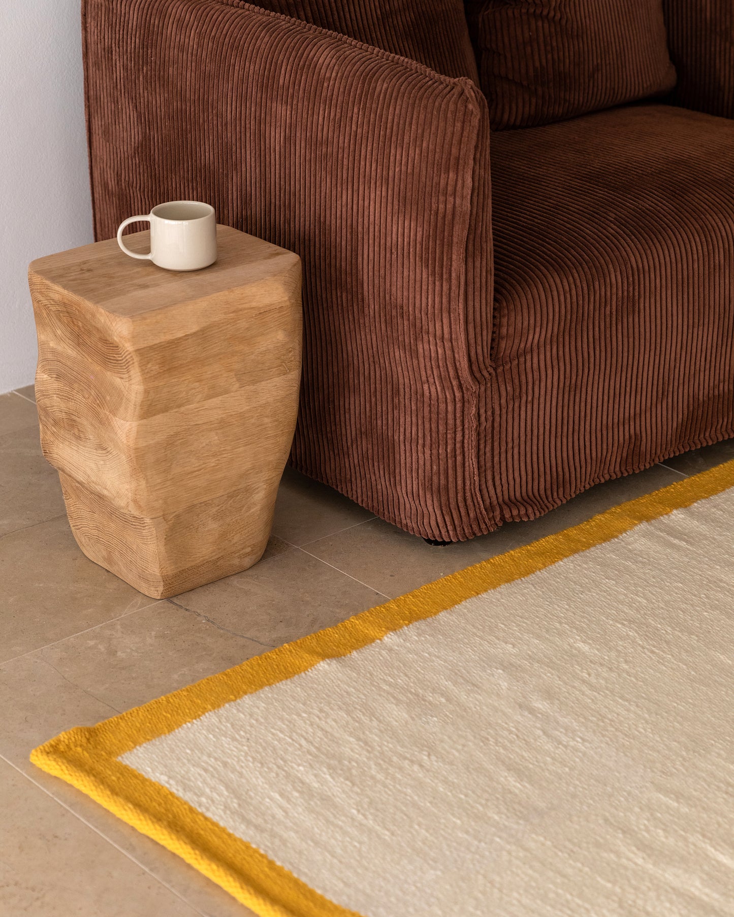PAMPA & VESSAL STUDIOS RUG IN GOLD - MEDIUM