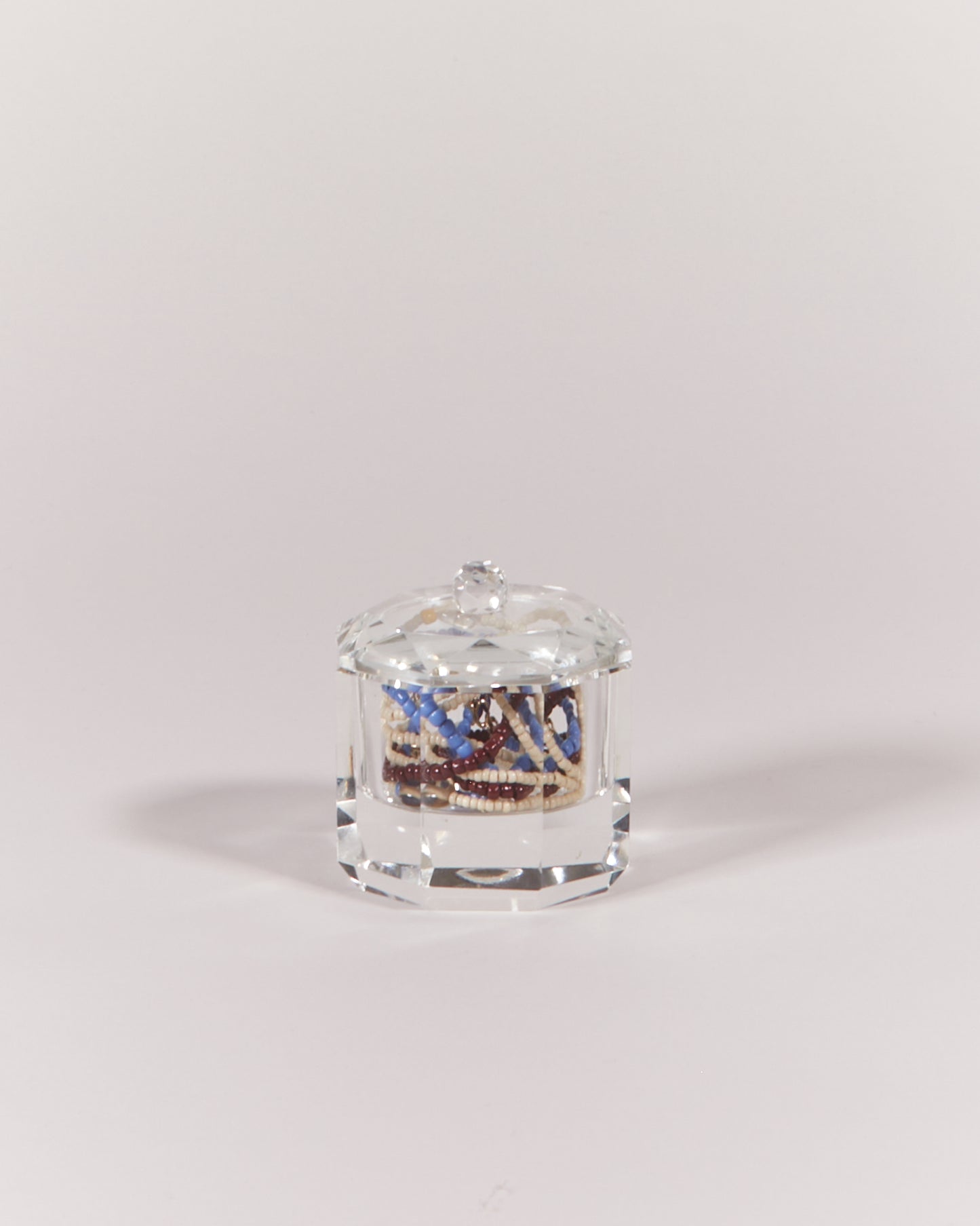 LIDDED CRYSTAL BOX