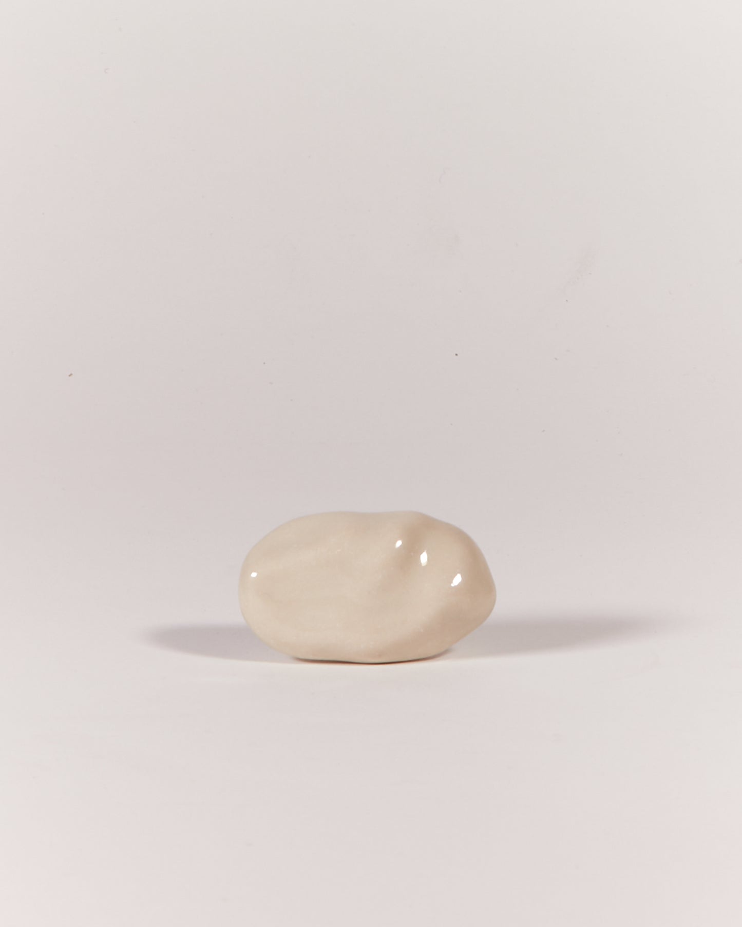 CERAMIC KNOB/HOOK IN IVORY - SMALL