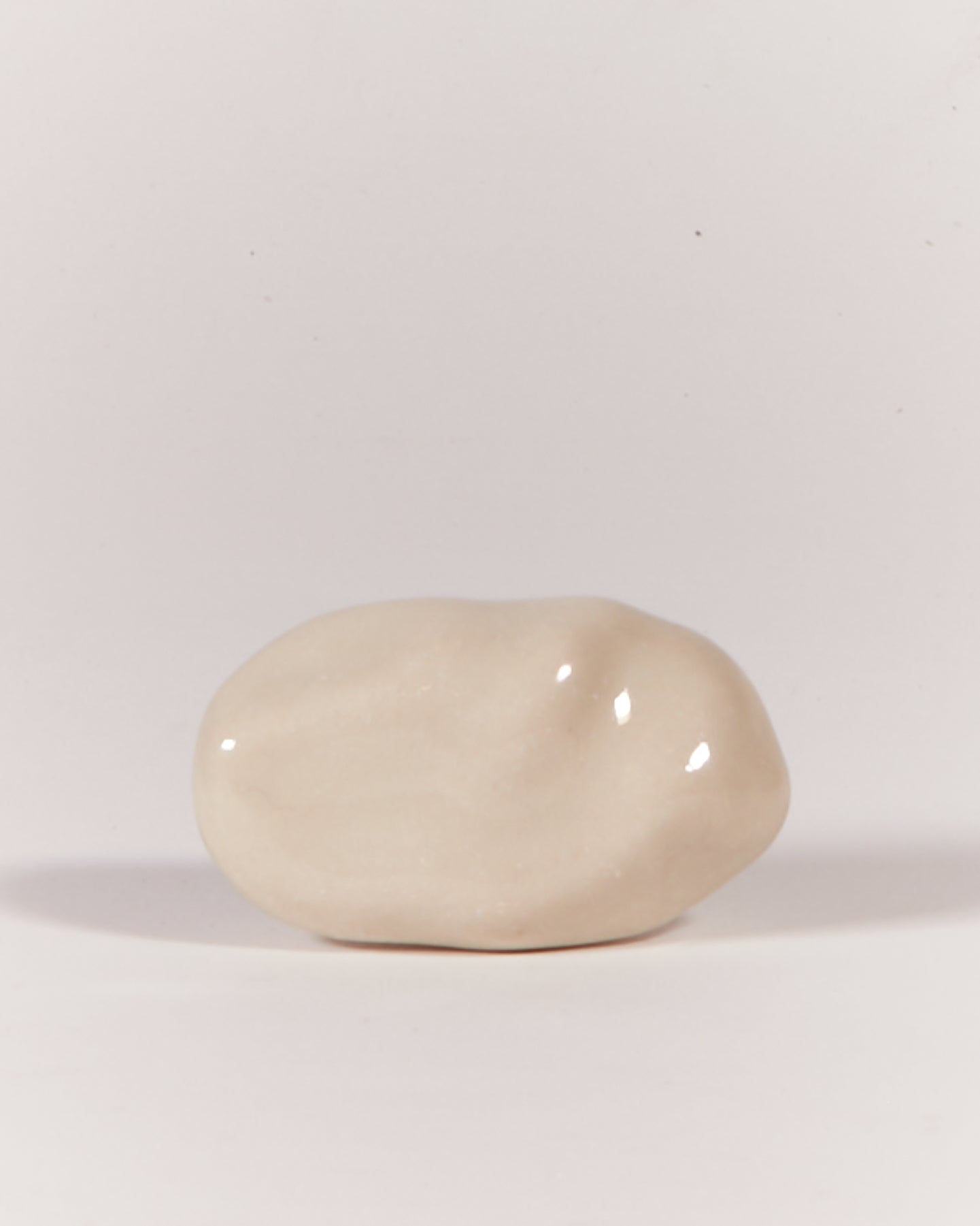 CERAMIC KNOB/HOOK IN IVORY - MEDIUM