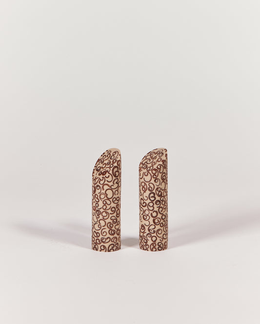 SALT & PEPPER SHAKERS