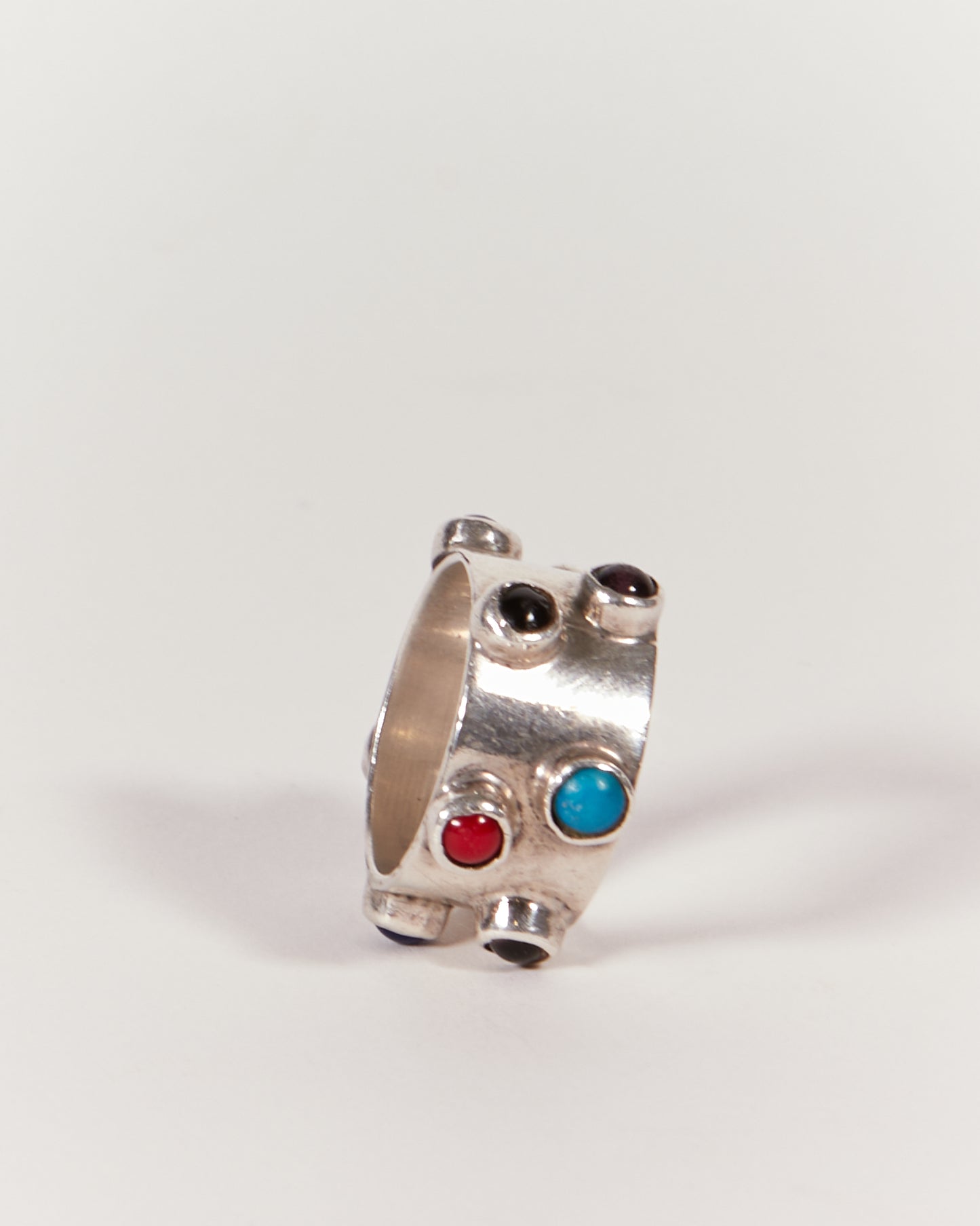 MULTI STONE RING